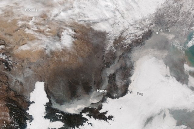 Nube de humo en Beijing. Fuente: NASA
